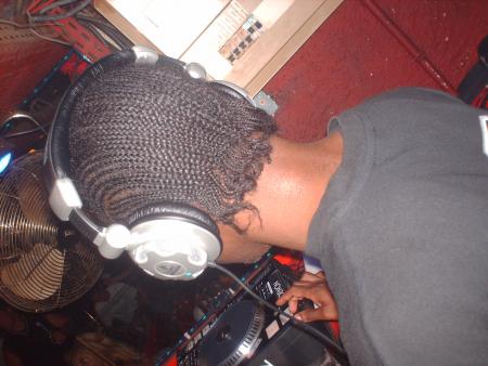 une photo de dj visclo