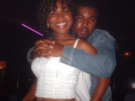 une photo de elvis et marthe