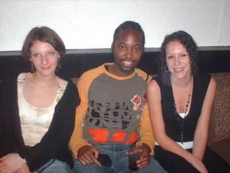 une photo de dj visclo, clemence et laure